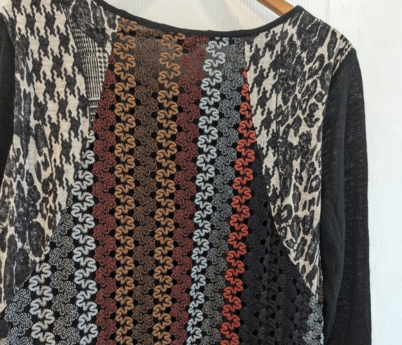 DIKALADY women's mixed media crochet knit sharkbite assymetrical tunic top - Picture 8 of 11